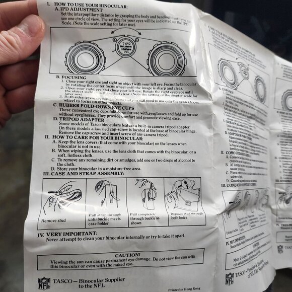 Tasco Zip Binoculars 10x50 Fully Coated w/ Leather Case & Olympus Camera Strap - Picture 11 of 11